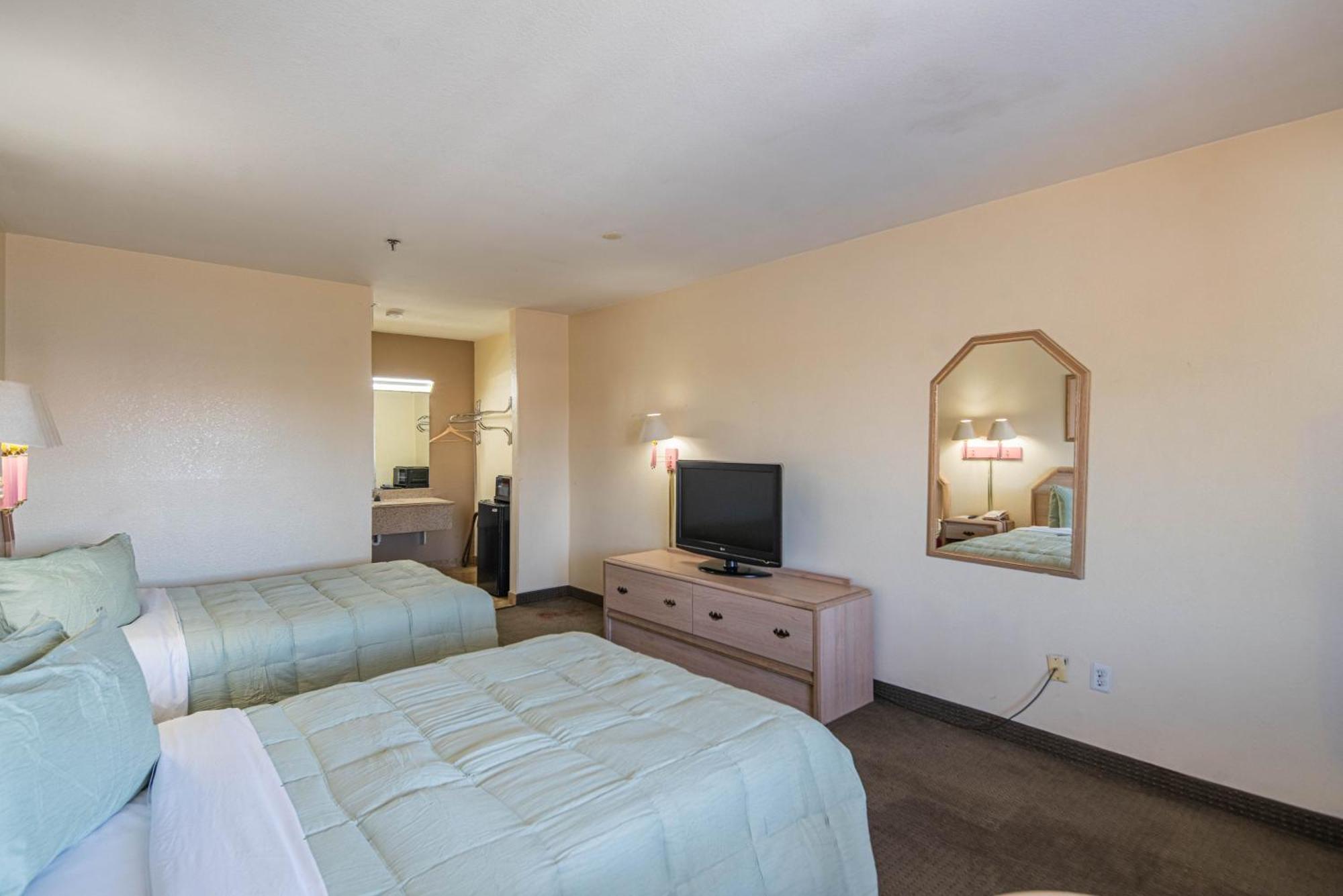 Hotel Rising Phoenix Esterno foto
